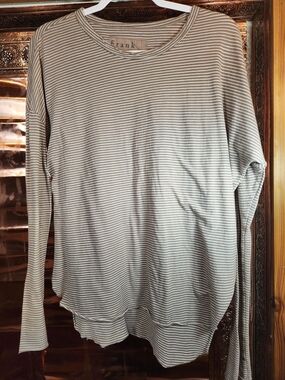 Frank & Eileen Striped Long-Sleeve Tee in Beige and White